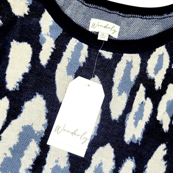NWT Womens XL Wonderly Navy Animal Print Oversized Long Sleeve High-Low Sweater - Picture 9 of 12